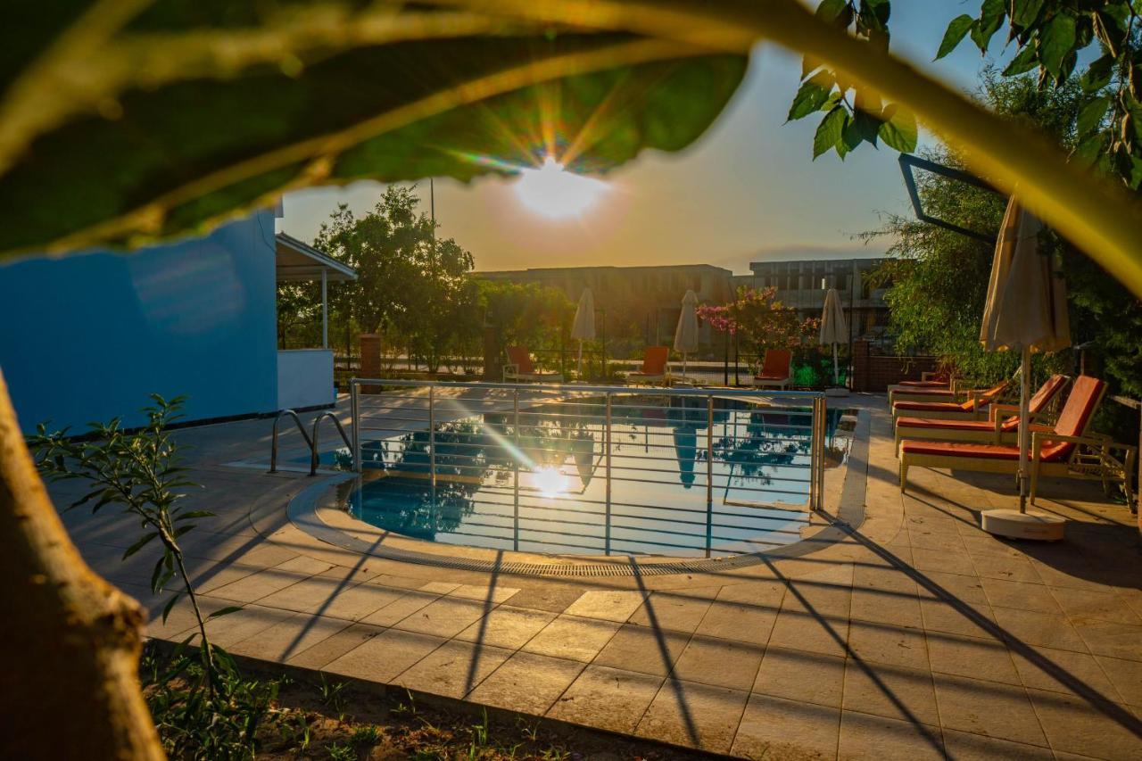 Prenses Sealine Beach Hotel Serik Eksteriør billede